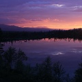 Летняя ночь на озере в Лапландском заповеднике